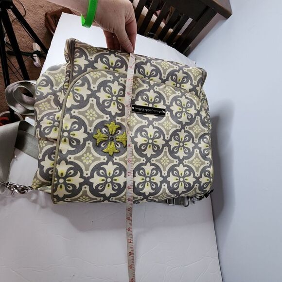 Petunia Pickle Bottom diaper bag backpack - Picture 10 of 10